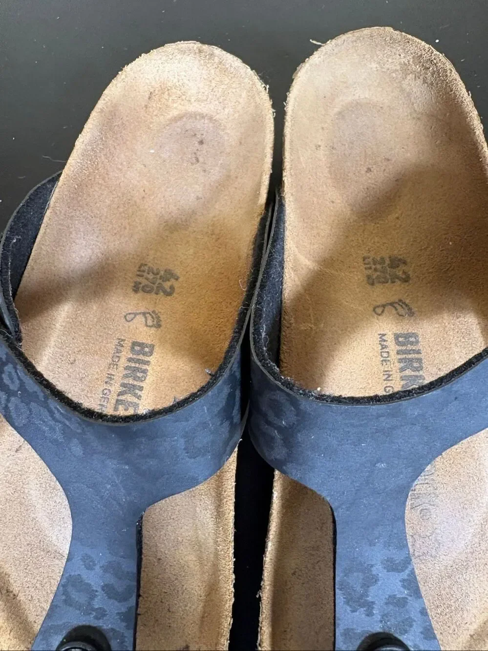 Birkenstock woman’s  Gizeh sandals size 11
